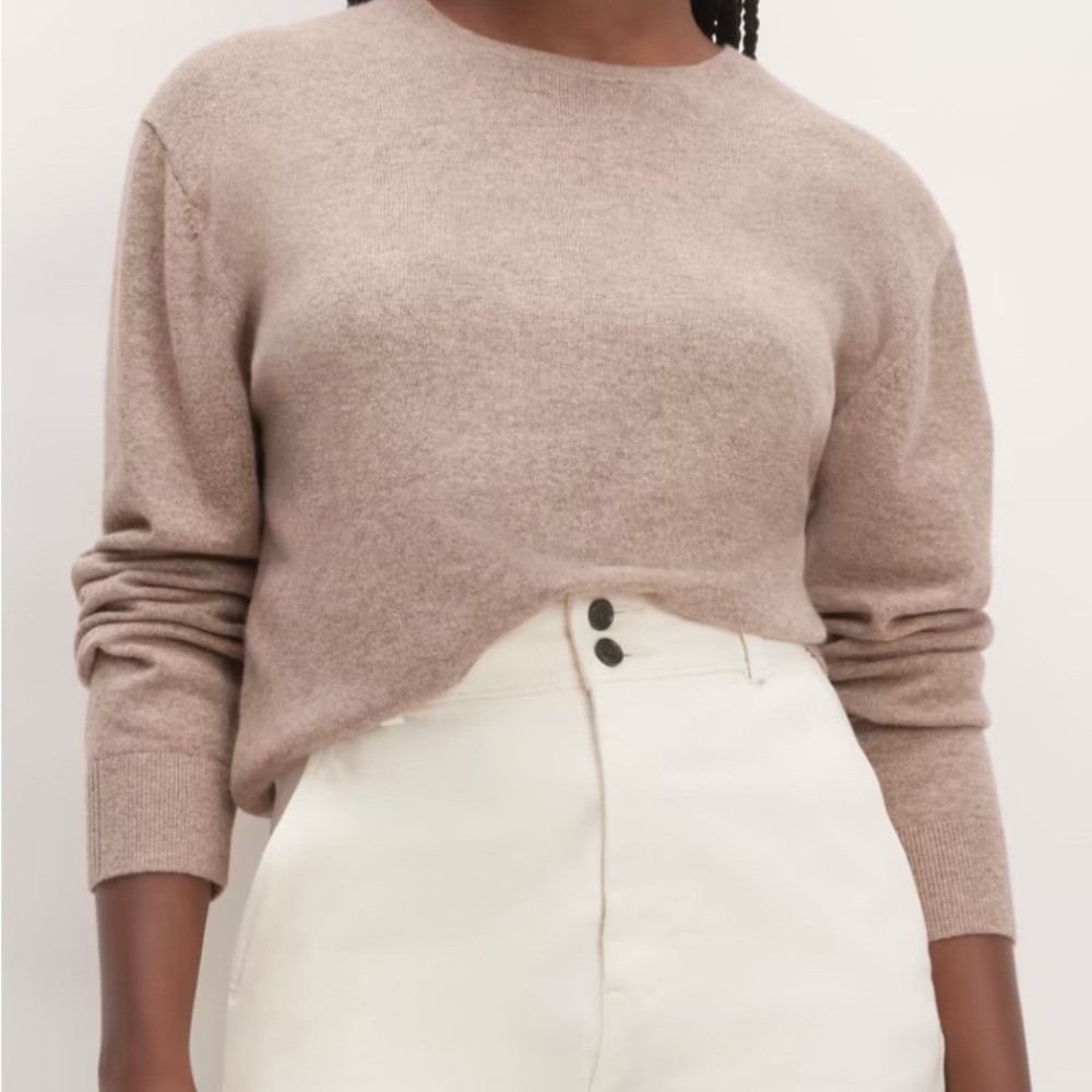 Classic Cashmere Crewneck Sweater by Everlane